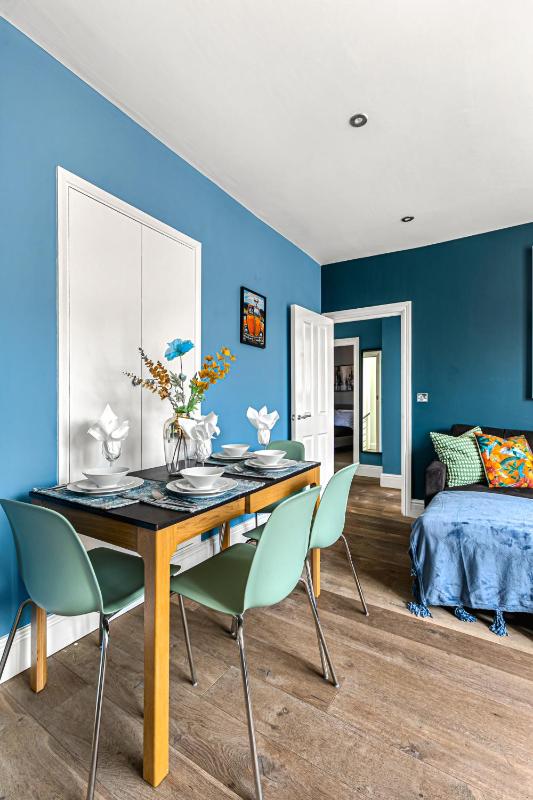 Superior Apartment image 2