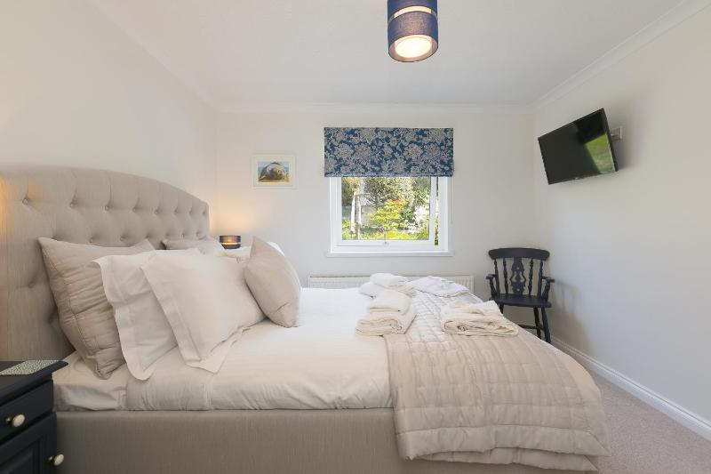 Broadlands - image 49