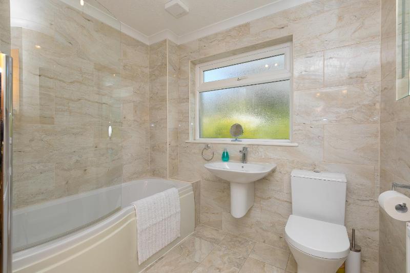 Broadlands - image 39