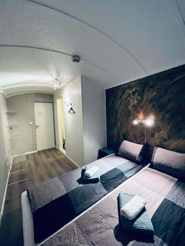 Double Room with Private Bathroom image 2