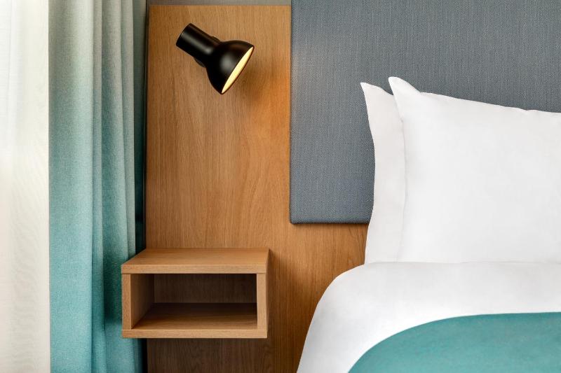Standard Room with Two Single Beds image 3