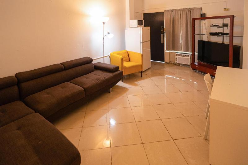 Family Room image 2