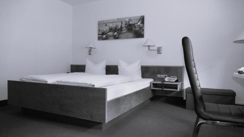 Double Room with Mountain View image 4