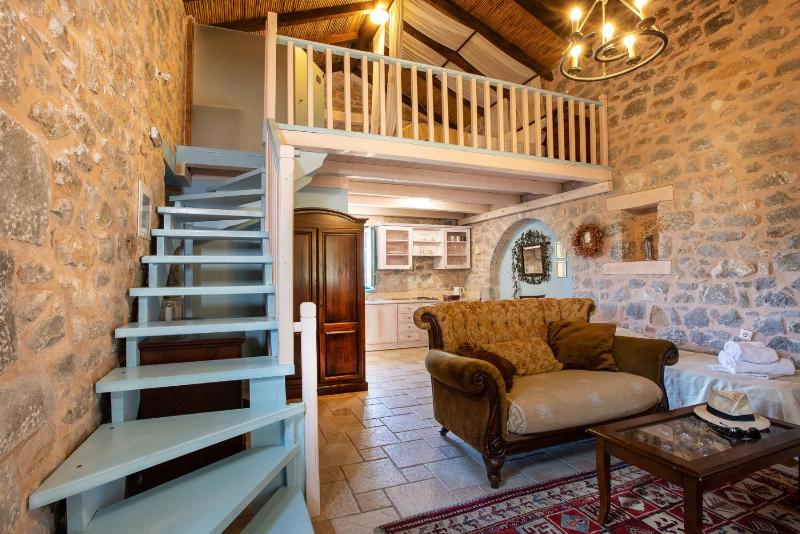 Family Room with Attic image 3