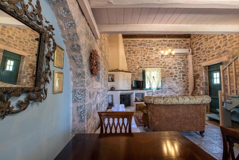 Family Room with Attic image 2