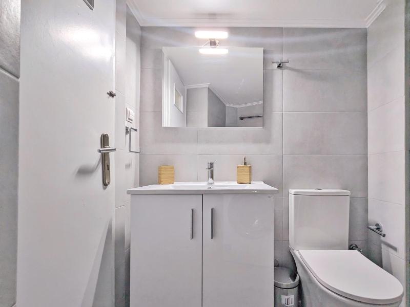 Super Paradise Apartments - image 8