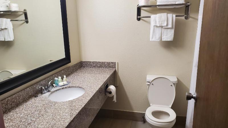 Double Room with Two Double Beds - Non-Smoking image 2