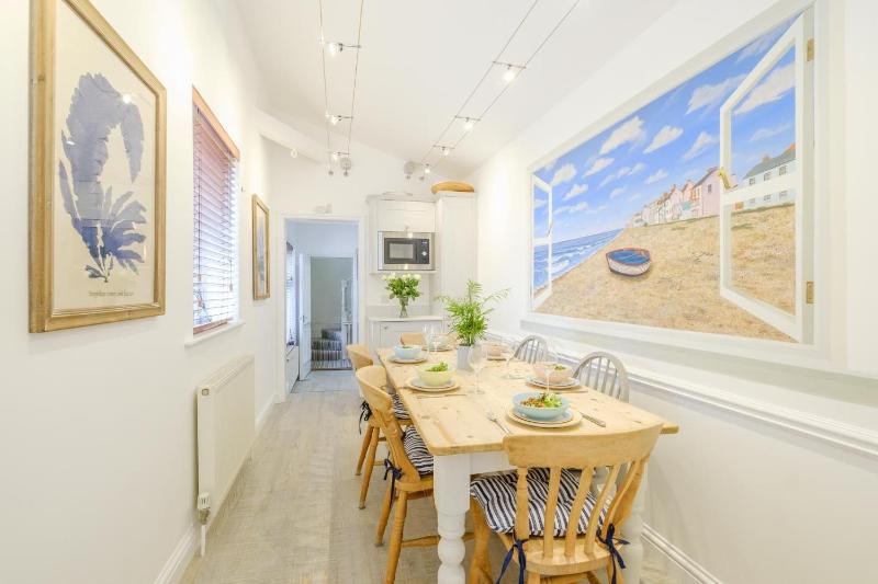 The Old Bakery - Aldeburgh Coastal Cottages - image 10