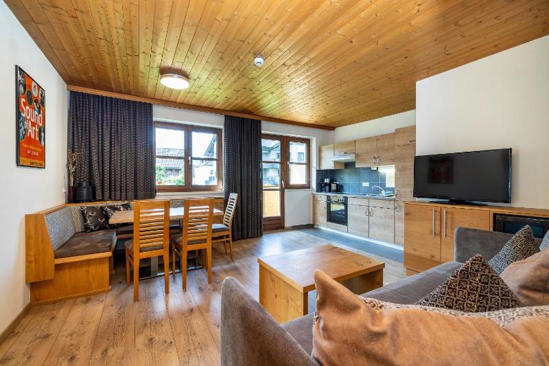 Two-Bedroom Apartment (3-5 Adults) image 2