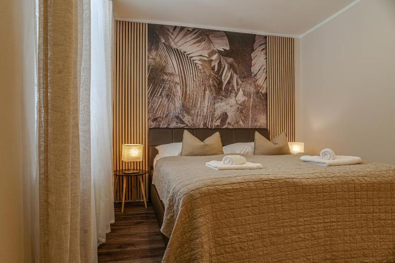 Apartment image 3