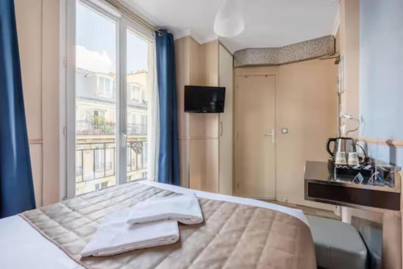 Standard Single Room image 3