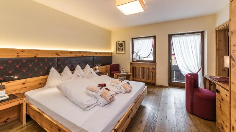 Double Room image 4