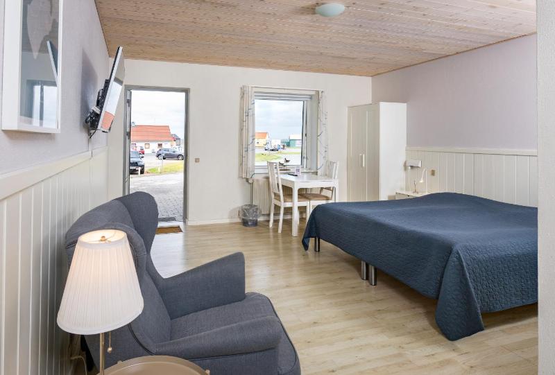 Quadruple Room image 1