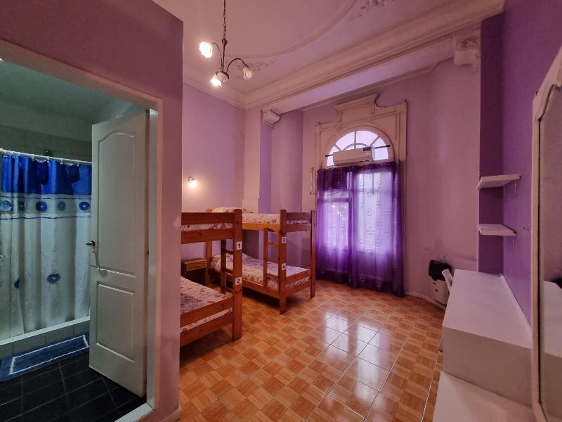 Hostel Estoril - image 15