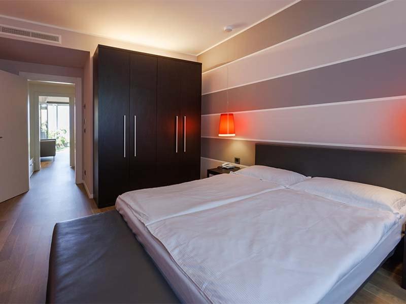 Suite Apartment image 1