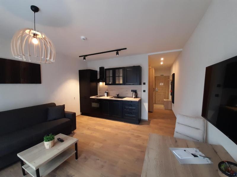 Apartment with Terrace image 2