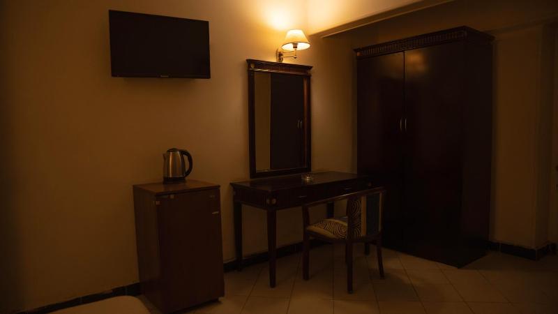 The New Garden Palace Hotel - image 3