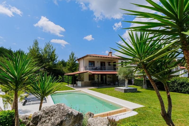 Palmera Pool Villa Images