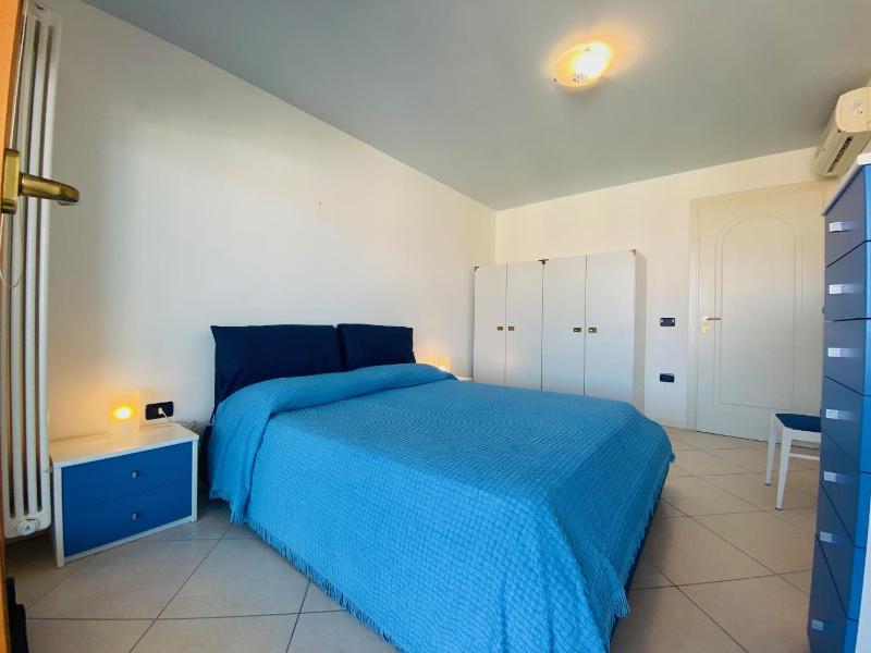 Costa Azzurra Apartment - image 19