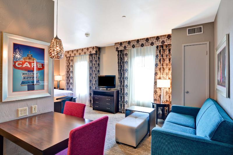 King Studio Suite - Non-Smoking image 4
