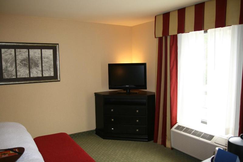 King Room with King Bed - Non-Smoking image 3