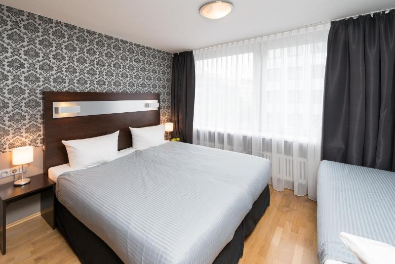 Hotel Munich Inn - image 4