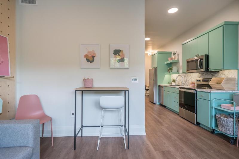 One-Bedroom Apartment image 3
