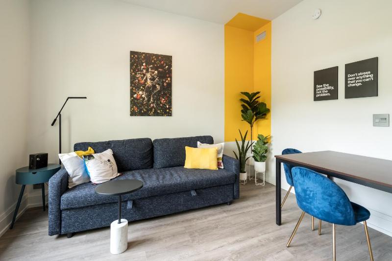One-Bedroom Apartment image 1