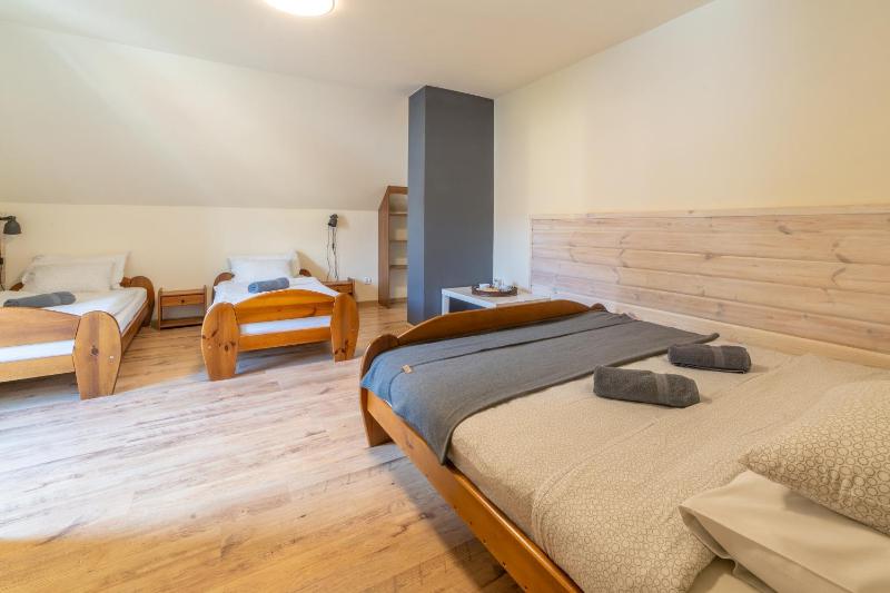 Large Two-Bedroom Apartment image 4