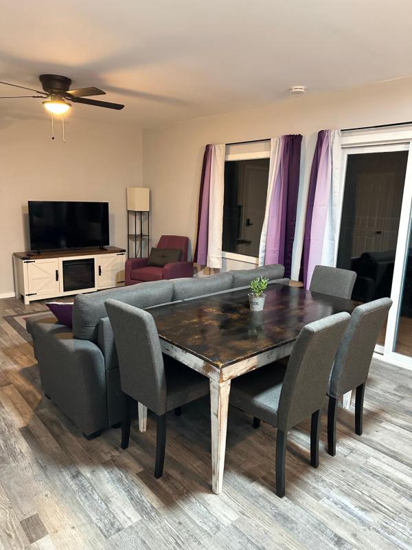 Two-Bedroom Suite image 4