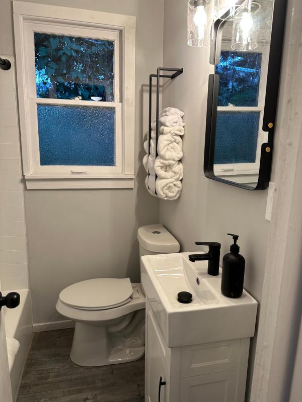 Two-Bedroom Suite image 4