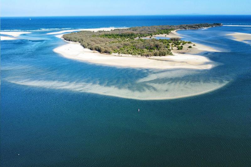 Golden Beach Escape | Family Fun & Pet Friendly - image 18
