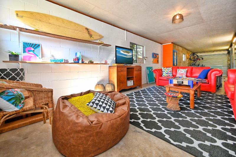 Golden Beach Escape | Family Fun & Pet Friendly - image 20