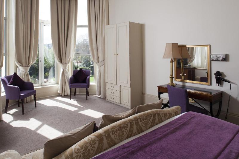 Superior Double Room image 1