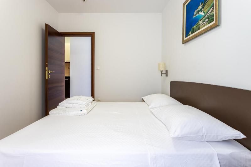 Villa Keti apartments Pool & Wellness - image 13