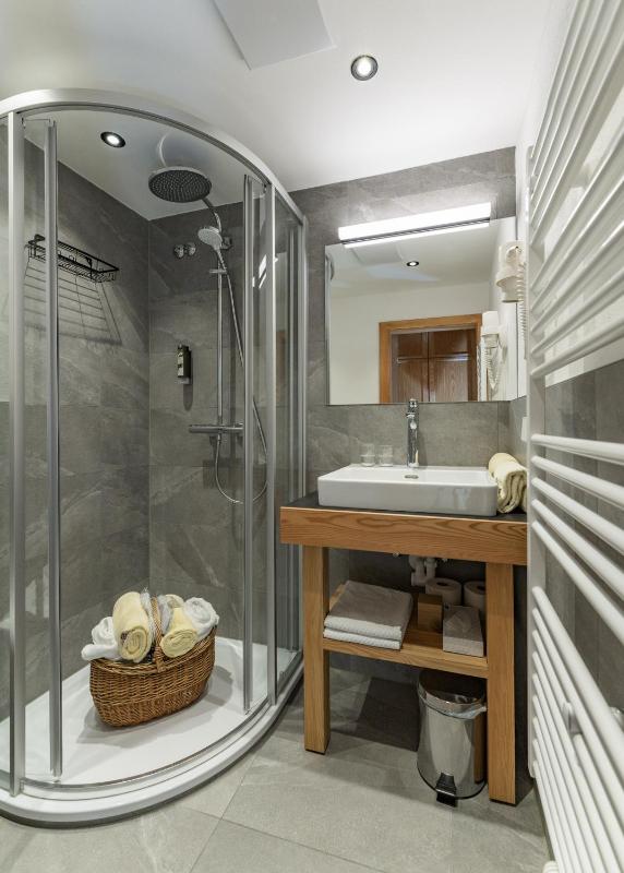 Double Room image 1
