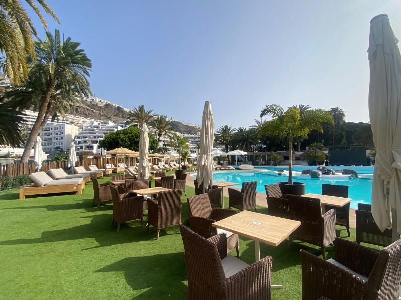 Luxury Renovated Duplex with Pools Private Jacuzzi - image 5