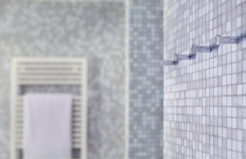 Riverview - Double Room image 4