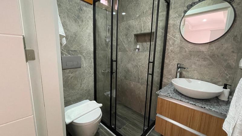 Deluxe Double Room image 3
