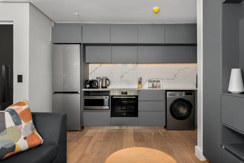 The Avant Luxury Apartments - image 9