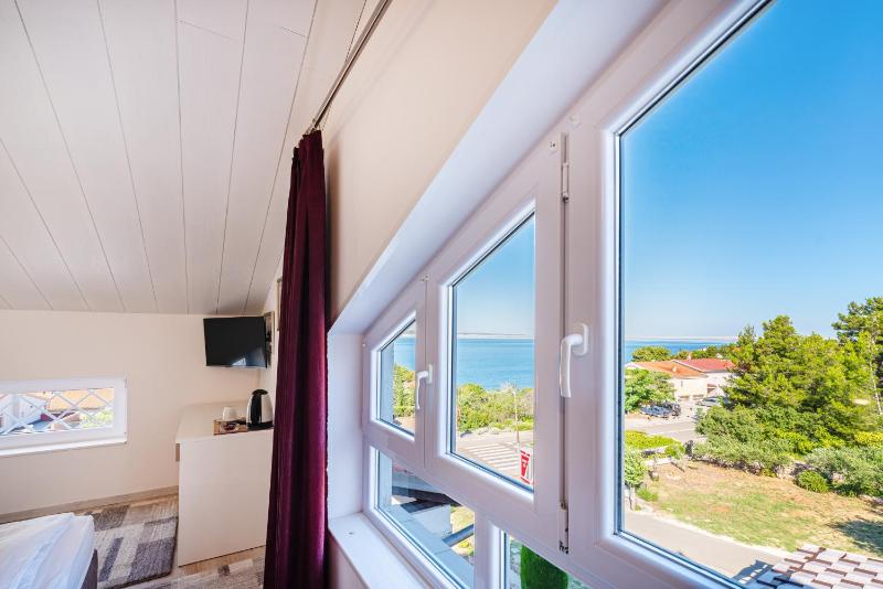 Twin/Double Room - Active Holiday image 3