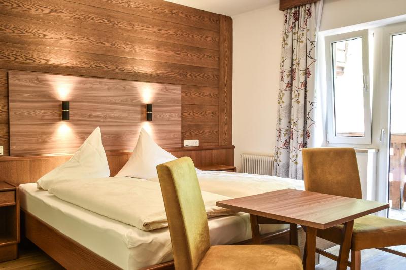 Triple Room image 4