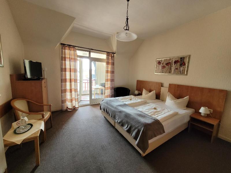 Budget Double Room - Annex Villa Germania image 1