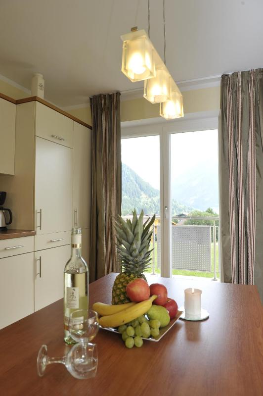 Large Two-Bedroom Apartment with Balcony image 1