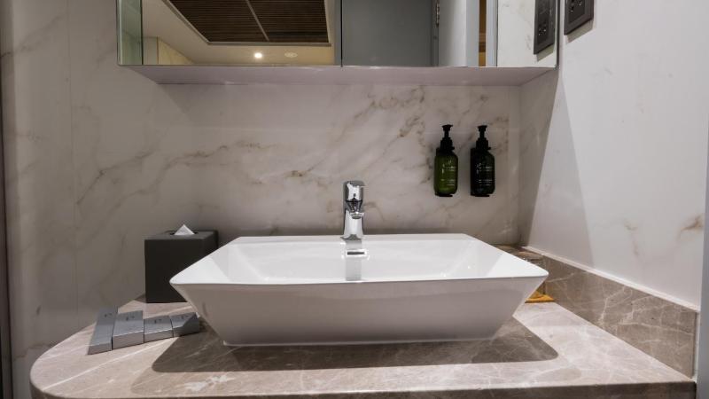 Presidential Suite image 3