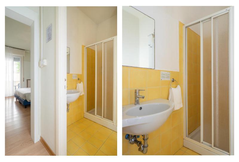 Double Room image 1