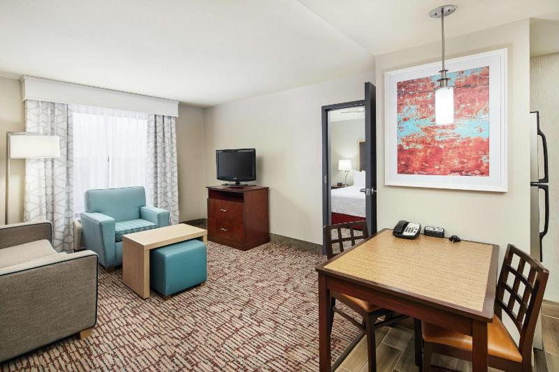 One-Bedroom King Suite - Non-Smoking image 3