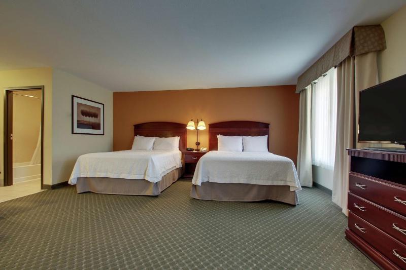 Queen Studio Suite with Two Queen Beds - Non-Smoking image 1