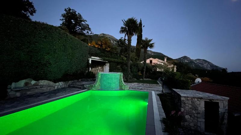 Mountains Villa near Budva - image 9