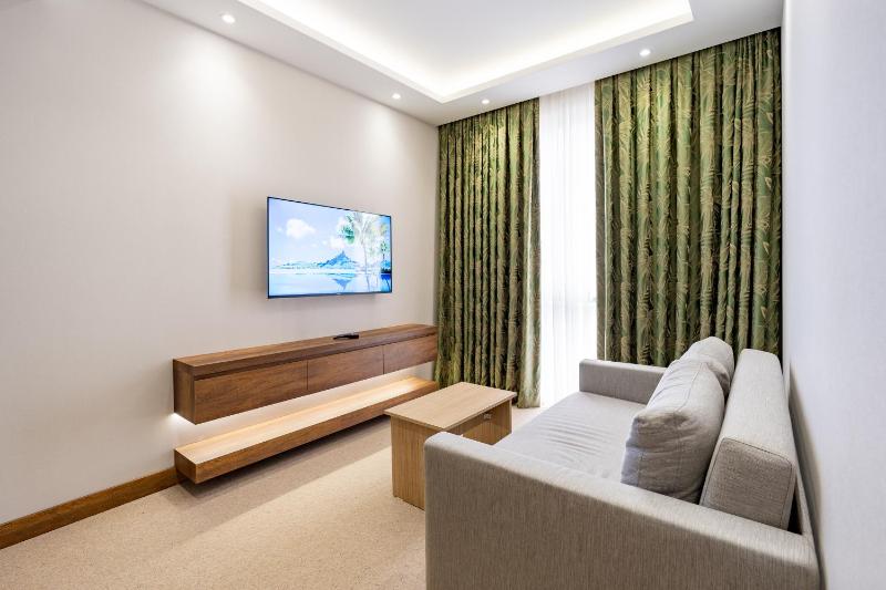 Mardy Suit Hotel - image 9